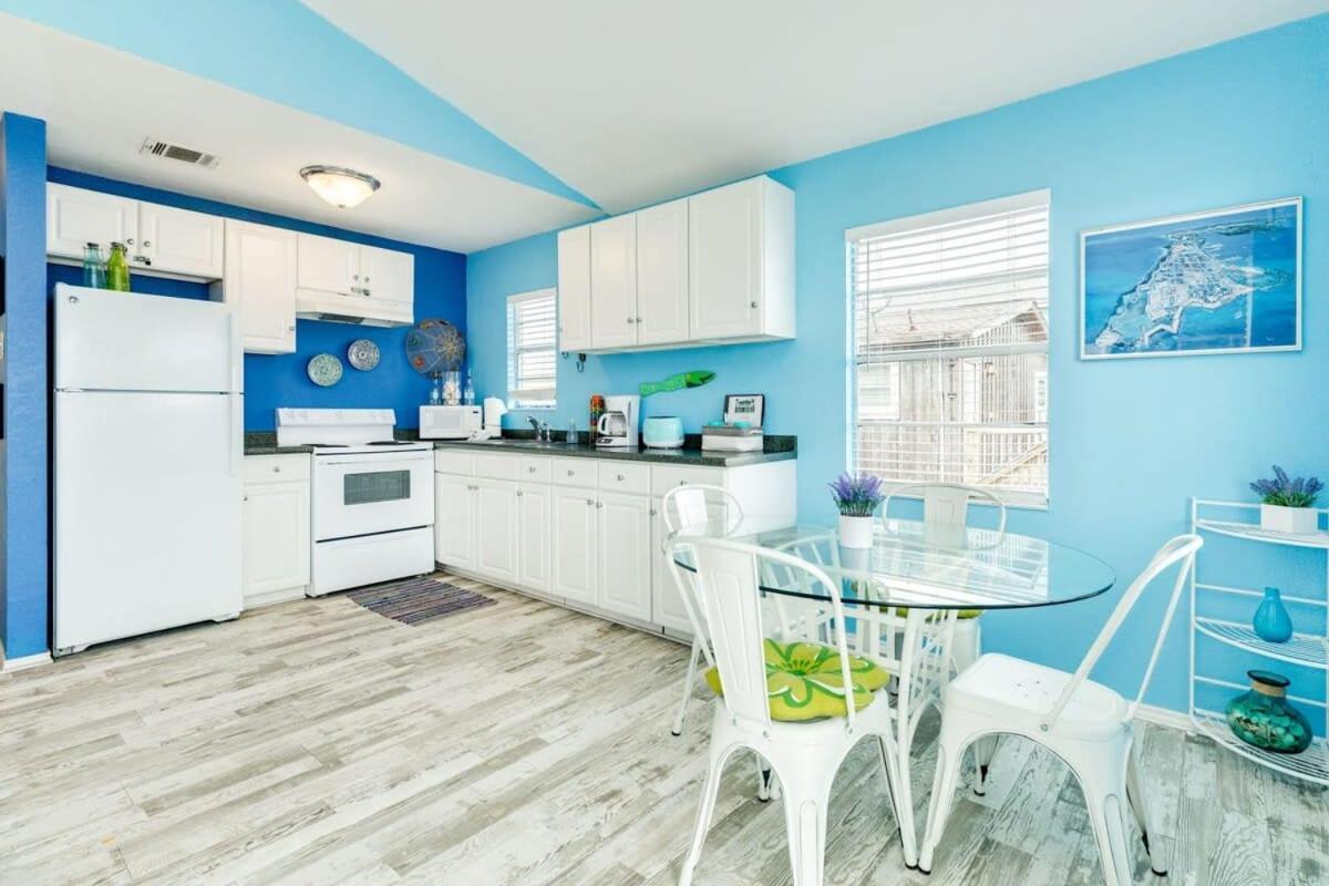 Fun In The Sun! Cozy Beach Pad, Gulf Views And Easy Access To The Sand! サーフサイド・ビーチ エクステリア 写真